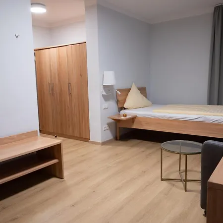 & Cafe Ritter Von Boehl Hotel 3*