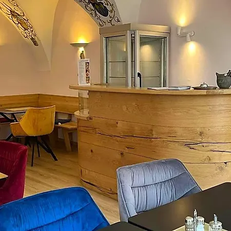 & Cafe Ritter Von Boehl Otel