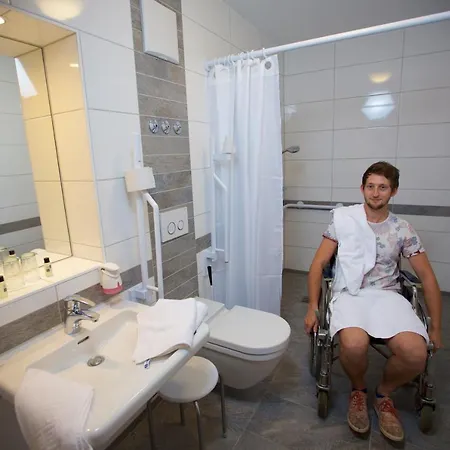 & Cafe Ritter Von Boehl 3*